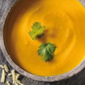 Wortel-gembersoep_wallpaperX2